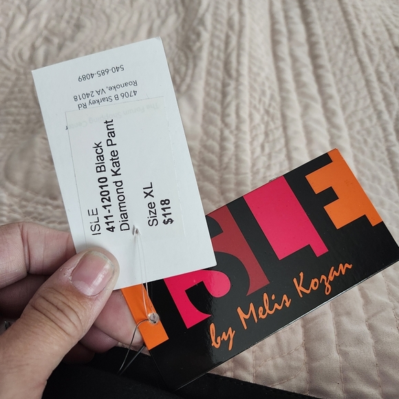 Black Diamond - Picture 6 of 7